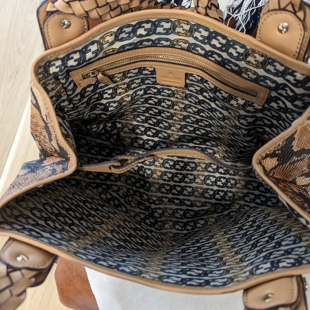 Gucci Python Pelham Tote - Picture 6 of 8